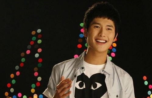 张翰郑爽同台视频,昔日情侣再聚首，情感纠葛引关注