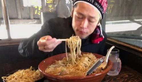 大胃王吃面视频,谁将笑到最后？