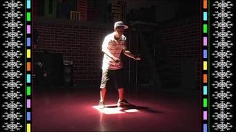 街舞机械舞视频,跟随视频领略舞者风采