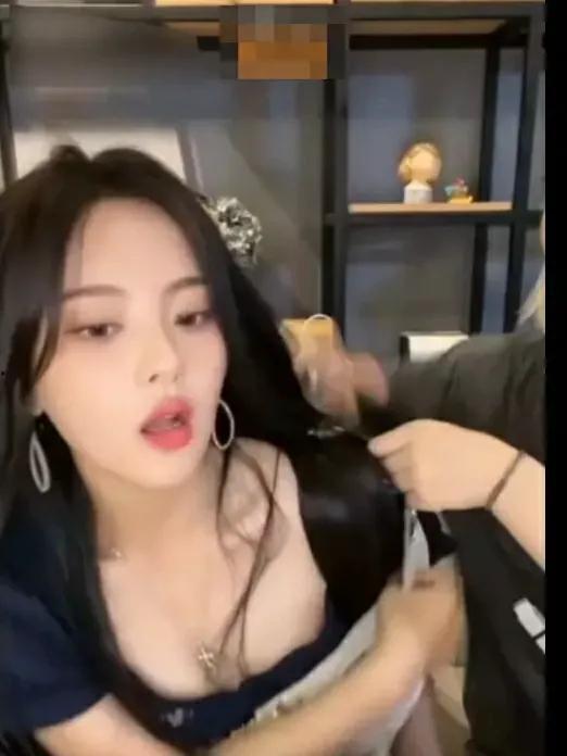 直播意外视频,惊心动魄的瞬间回顾